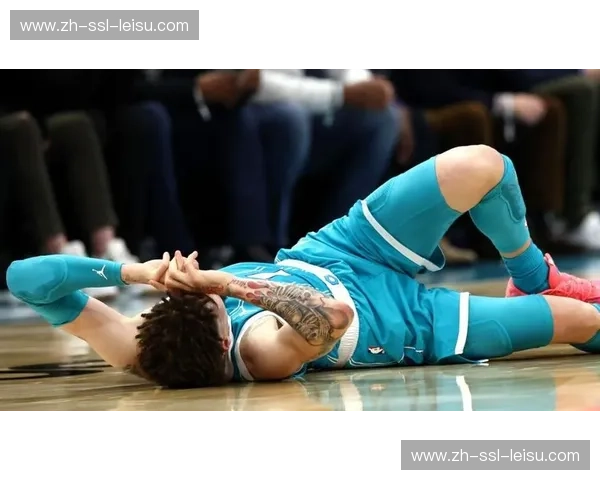 黄蜂科比怀特加盟后场均得分提升 助球队取得三连胜